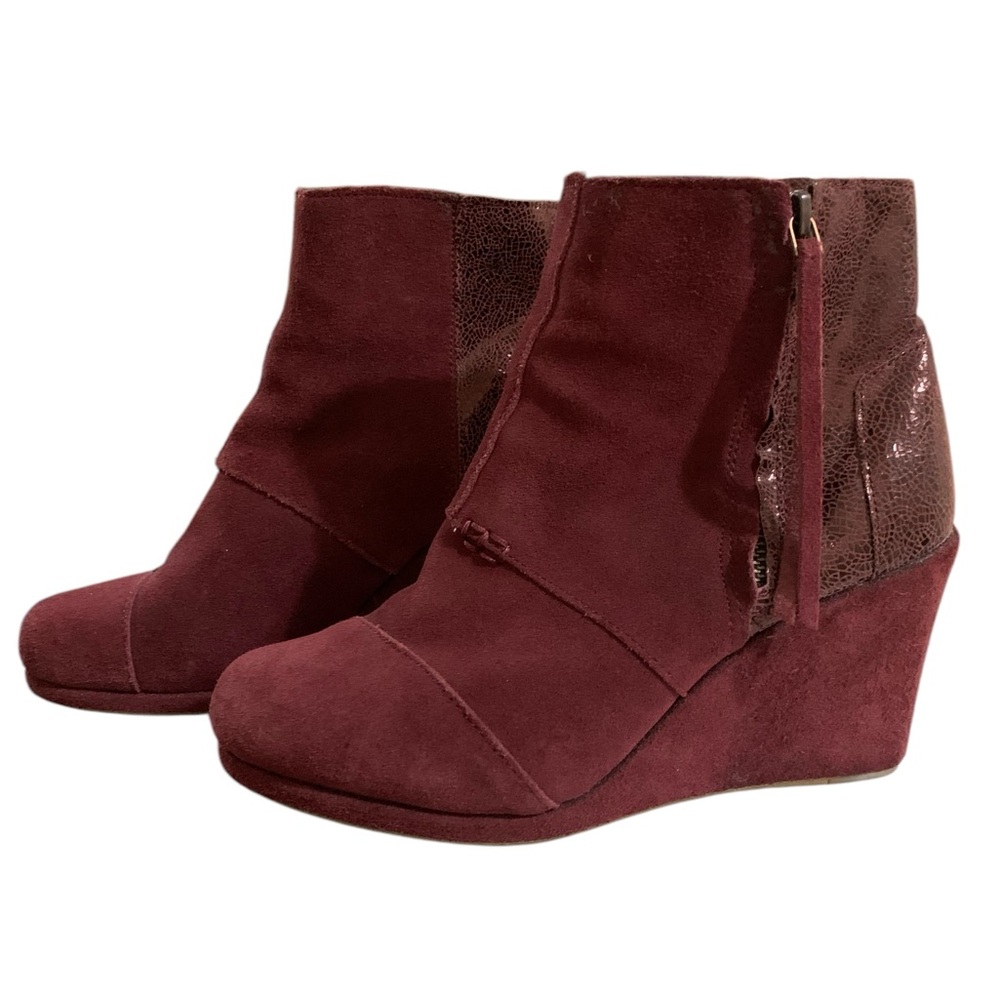 Tom's Women's Burgundy Wedge Ankle Boots